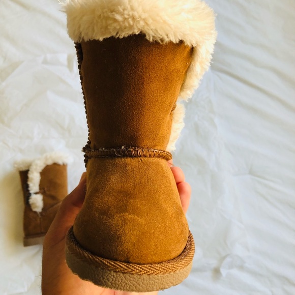 Winter fur boots - Picture 11 of 14